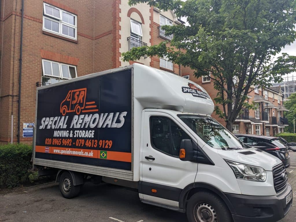 First Time Home Buyer Moving Guide - Professional Planning Guide by Special Removals London